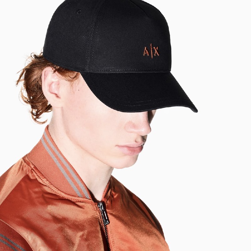 Кепки Armani Exchange из хлопка в Калининграде — 4 500 ₽ — фото 2