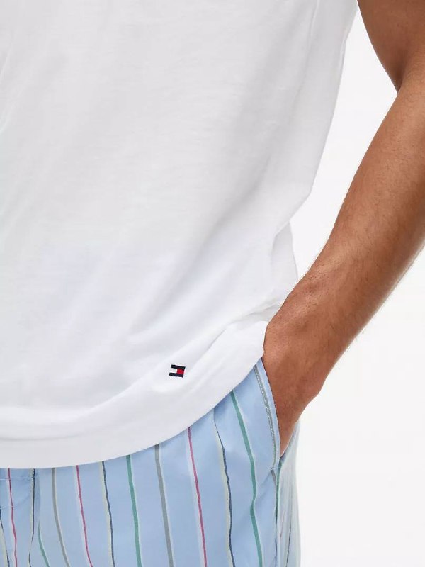 Комплект из 3 мужских футболок Tommy Hilfiger — 6 500 ₽ — фото 5